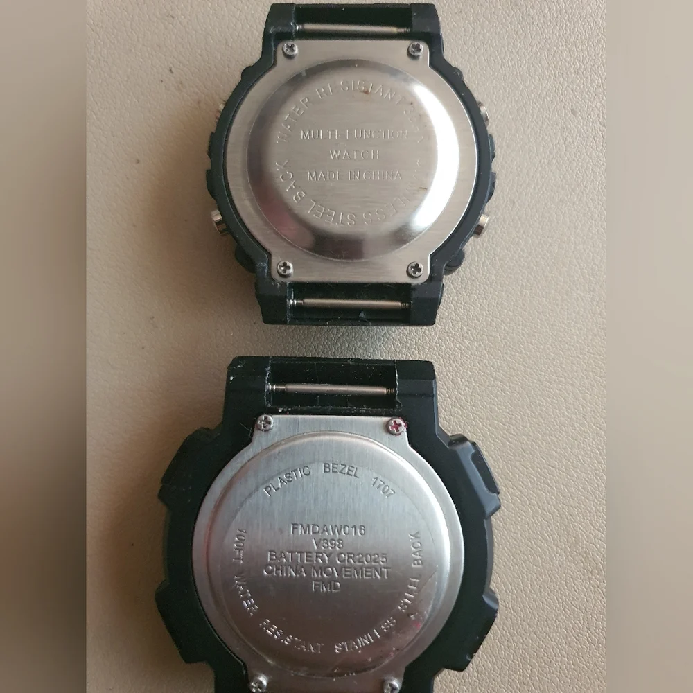 10/$20 Lot Of 2 Digital Alarm Chrono Men's Watches